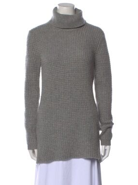 100% Cashmere Saks Fifth Avenue Grey Turtleneck Sweater